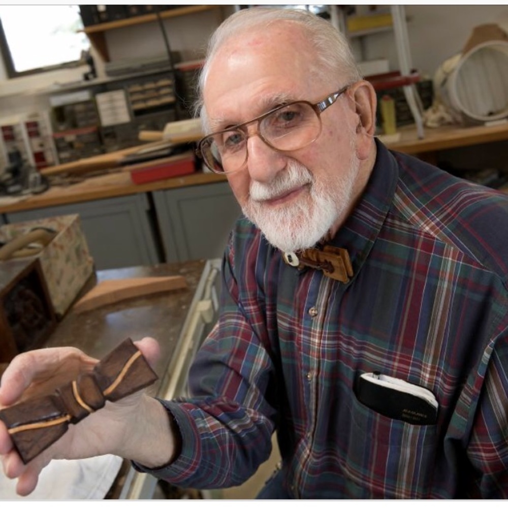 HandCarved KOA Wood BowTie AND Matching Cufflinks - Picture 6 of 8